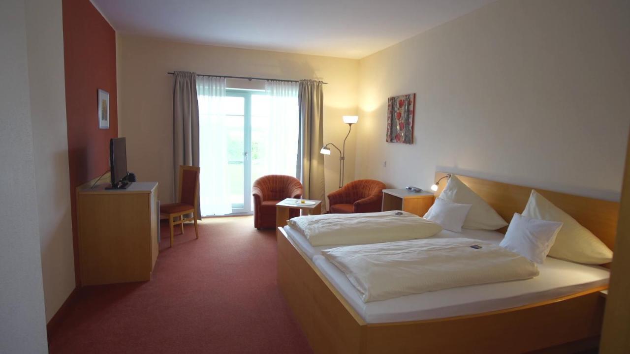 Landhotel Larenzen Kirchham Exterior foto