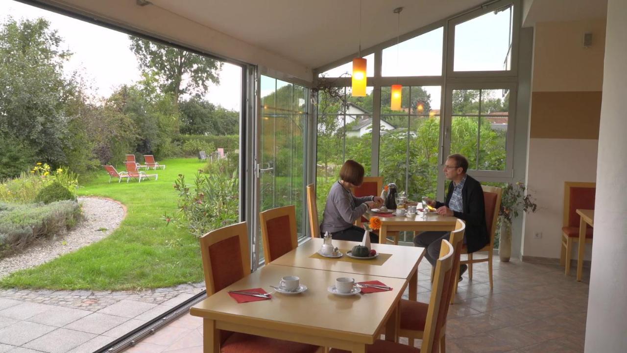 Landhotel Larenzen Kirchham Exterior foto
